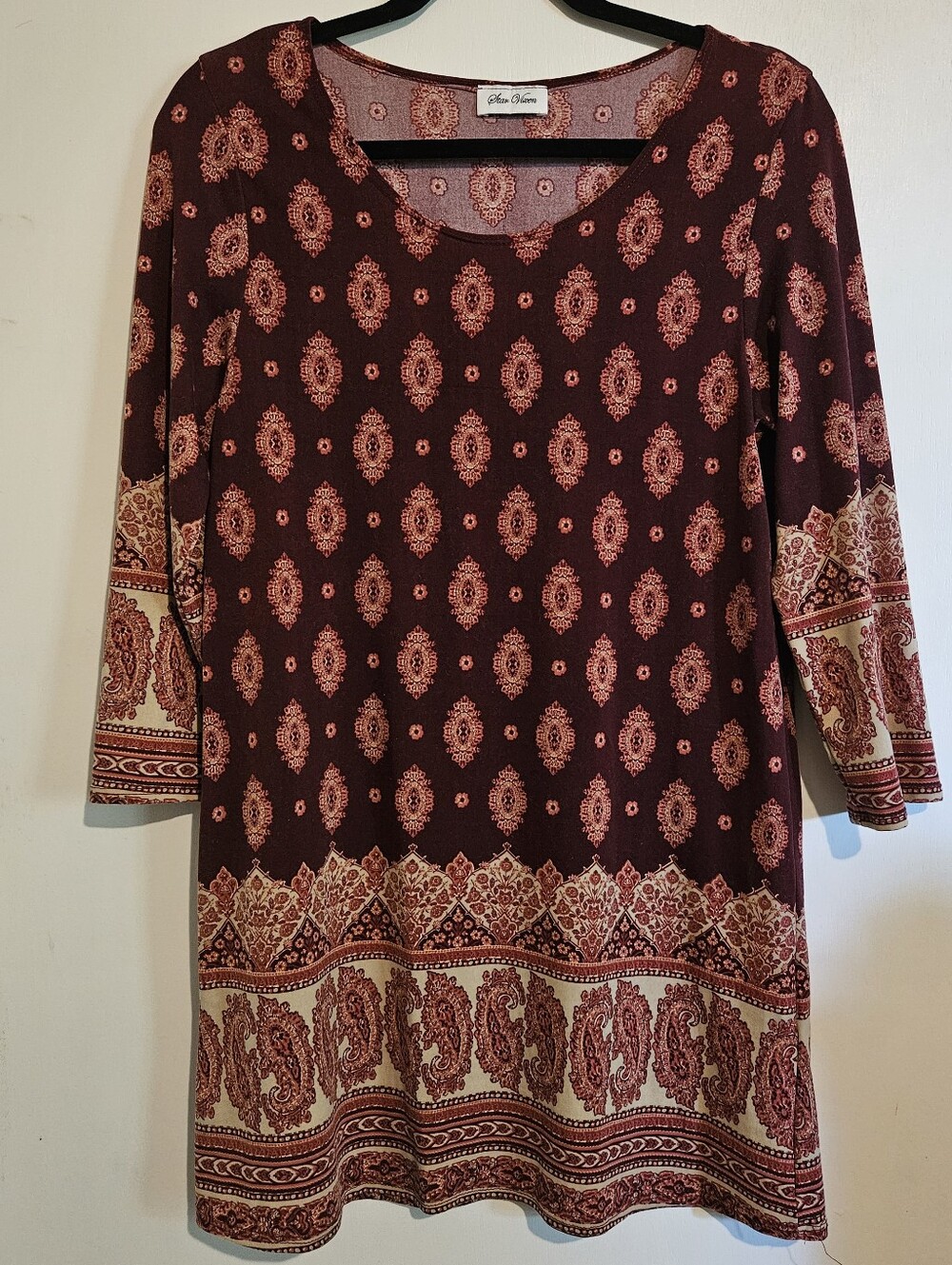 Star Vixen Women’s Large Maroon Paisley Tunic Top 3/4 Sleeve Stretch